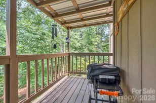 655 Overlook Dr, Spruce Pine, NC 28777 - Photo 14