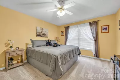 655 Overlook Drive, Spruce Pine, NC 28777 - Photo 16
