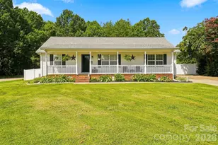 132 Kendra Dr, Mooresville, NC 28117 - Photo 1