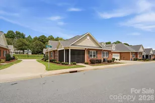8213 Rainier Dr, Denver, NC 28037 - Photo 2