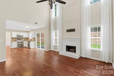 14339 Crown Harbor Drive, Charlotte, NC 28278 - Photo 12