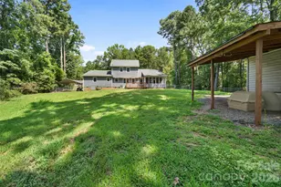 302 Nottingham Way, Wadesboro, NC 28170 - Photo 4