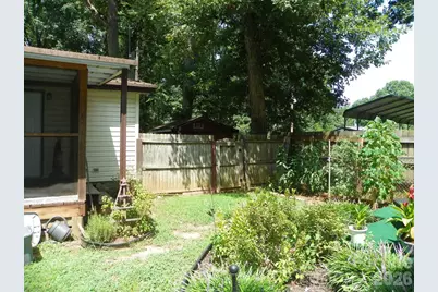 162 Fifth Avenue, New London, NC 28127 - Photo 4