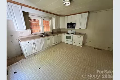215 Factory Street, Biscoe, NC 27209 - Photo 8