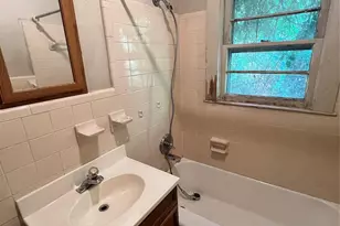 215 Factory St, Biscoe, NC 27209 - Photo 10