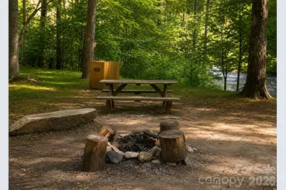 155 Horse Shoe Ridge Road E, Deep Gap, NC 28618 - Photo 6