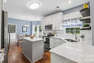 8504 Tamarron Dr, Charlotte, NC 28277 - Photo 6