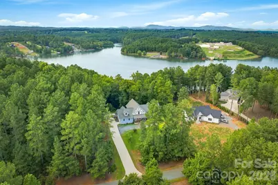 2371 W Paradise Harbor Drive, Connelly Springs, NC 28612 - Photo 34