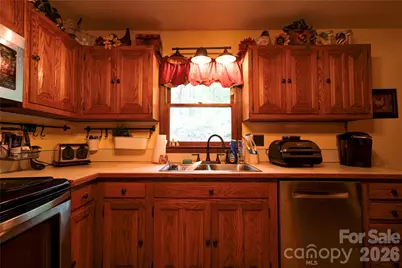 812 Southridge Drive, Kings Mountain, NC 28086 - Photo 8
