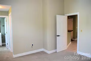 6321 Park Creek Dr, Charlotte, NC 28262 - Photo 24