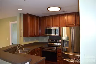 6321 Park Creek Dr, Charlotte, NC 28262 - Photo 18