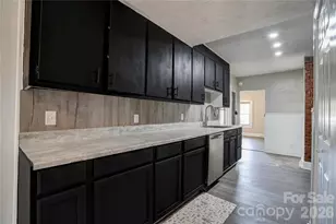 605 Meadowbrook Rd, Kings Mountain, NC 28086 - Photo 6