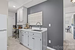 8632 Sequoia Grove Ln, Charlotte, NC 28214 - Photo 28