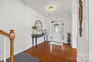 8632 Sequoia Grove Ln, Charlotte, NC 28214 - Photo 4