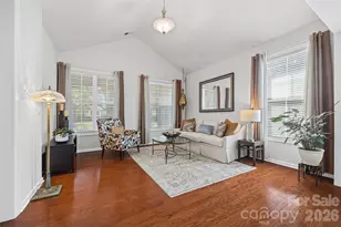 8632 Sequoia Grove Ln, Charlotte, NC 28214 - Photo 6