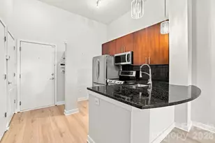 2125 Southend Dr, Charlotte, NC 28203 - Photo 12