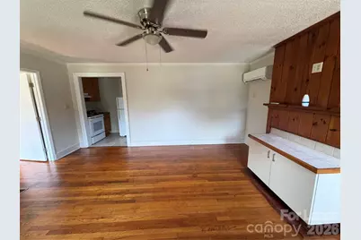 908 W Front Street, Statesville, NC 28677 - Photo 2
