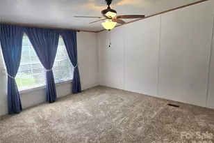3449 Yount Rd, Newton, NC 28658 - Photo 16