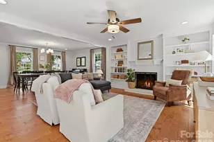 4638 Deanscroft Dr, Charlotte, NC 28226 - Photo 10