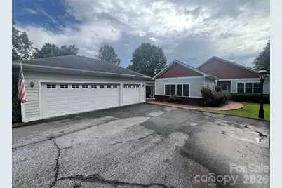 150 Holly Springs Road, Hendersonville, NC 28729 - Photo 2
