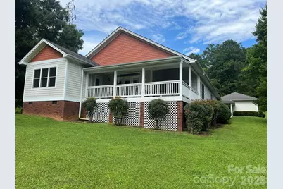 150 Holly Springs Road, Hendersonville, NC 28729 - Photo 4