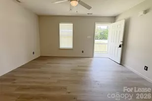 527 E Carpenter St, Dallas, NC 28034 - Photo 8