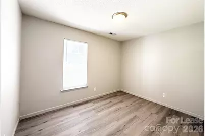 527 E Carpenter Street, Dallas, NC 28034 - Photo 14