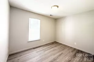 527 E Carpenter St, Dallas, NC 28034 - Photo 14