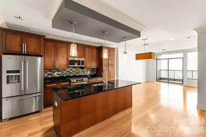 222 S Caldwell Street #1607, Charlotte, NC 28202 - Photo 6