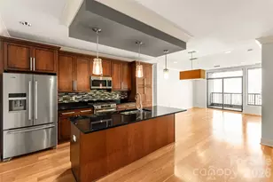 222 S Caldwell St, Charlotte, NC 28202 - Photo 6