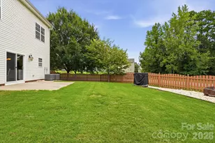 1001 Yellow Daisy Dr, Matthews, NC 28104 - Photo 38