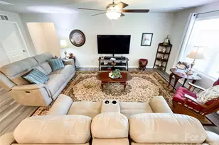 1177 Blackburn Cir, Edgemoor, SC 29714 - Photo 8