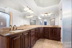 334 Stonecliff Ln, Clover, SC 29710 - Photo 16