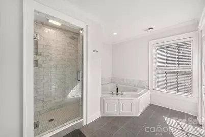 1717 Nassau Boulevard, Charlotte, NC 28205 - Photo 16