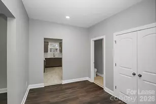 701 S York St, Gastonia, NC 28052 - Photo 10