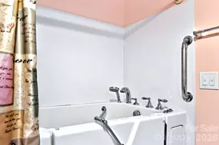 108 Shenandoah Dr, Burnsville, NC 28714 - Photo 22