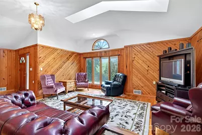 108 Shenandoah Drive, Burnsville, NC 28714 - Photo 6