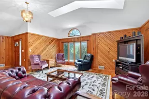 108 Shenandoah Dr, Burnsville, NC 28714 - Photo 6