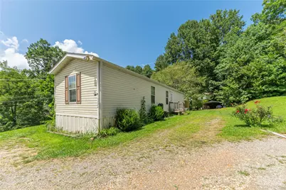 124 Sayles Town Place, Fairview, NC 28730 - Photo 6