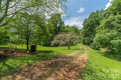124 Sayles Town Place, Fairview, NC 28730 - Photo 8