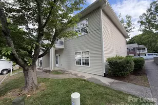 21230 Hickory St, Cornelius, NC 28031 - Photo 2