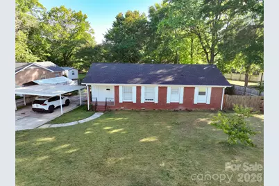 4131 Woodgreen Terrace, Charlotte, NC 28205 - Photo 6