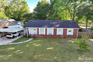 4131 Woodgreen Terrace, Charlotte, NC 28205 - Photo 6