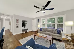 7439 Watercrest Rd, Charlotte, NC 28210 - Photo 4