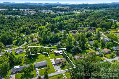 708 Loop Road, Hendersonville, NC 28792 - Photo 30