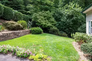 92 S Lindon Cove Rd, Candler, NC 28715 - Photo 10