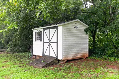 2504 Ashford Drive, Newton, NC 28658 - Photo 24