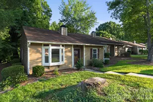 8316 Summerglen Cir, Charlotte, NC 28227 - Photo 2
