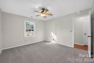 8316 Summerglen Cir, Charlotte, NC 28227 - Photo 8