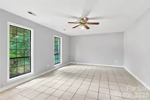 5810 Ness Ct, Charlotte, NC 28208 - Photo 14